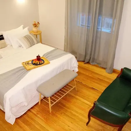 Aroura Neoclassical 3br 2ba Athens